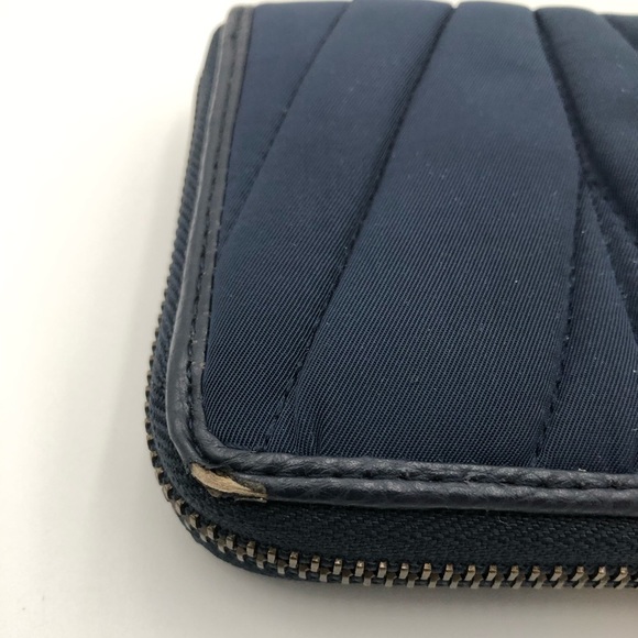 ROOTS Navy Canvas Wallet - Picture 8 of 8